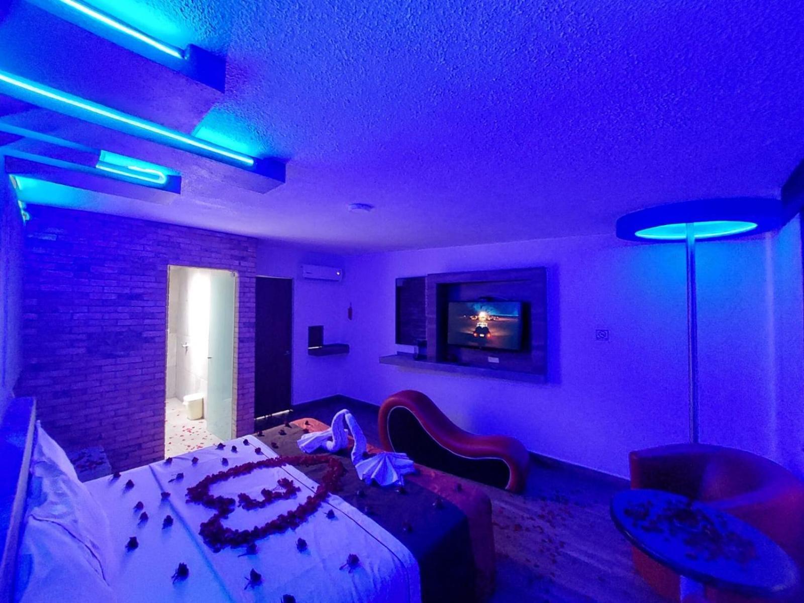 Hotel Bataclan Темикско Екстериор снимка